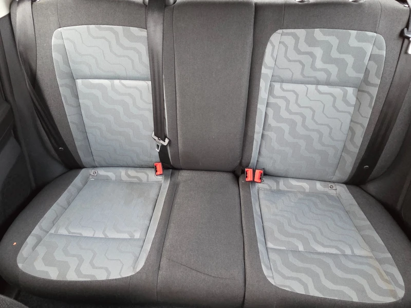 Skoda Fabia 1.2, снимка 6 - Автомобили и джипове - 52654219