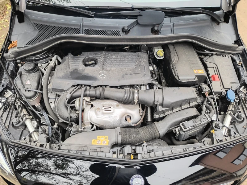 Mercedes-Benz B 220 4matic AMG, снимка 13 - Автомобили и джипове - 52694782