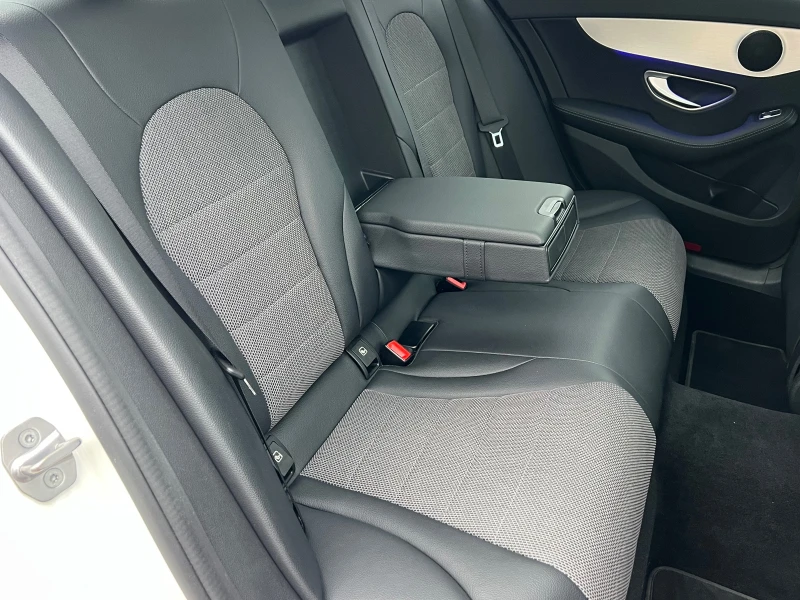 Mercedes-Benz C 220 d, 9G, 4-MATIC, AMG LINE, MULTIBEAM, CAMERA, ПОДГР, снимка 15 - Автомобили и джипове - 52693514