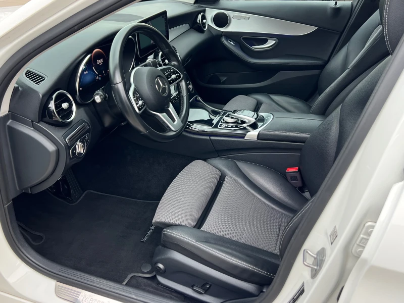 Mercedes-Benz C 220 d, 9G, 4-MATIC, AMG LINE, MULTIBEAM, CAMERA, ПОДГР, снимка 8 - Автомобили и джипове - 52693514