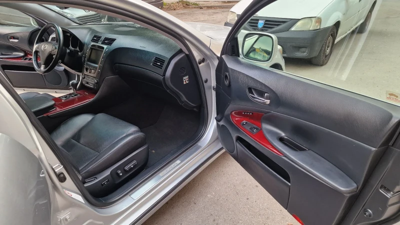 Lexus GS 300, снимка 11 - Автомобили и джипове - 52920535