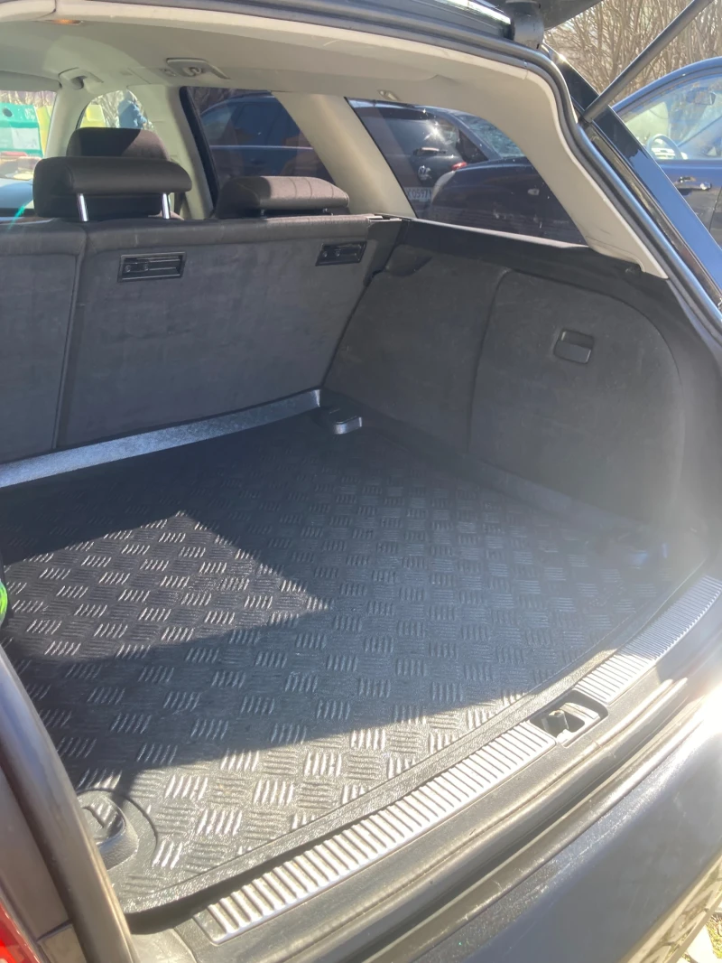 Audi A4 1.9 TDI, снимка 8 - Автомобили и джипове - 53475074