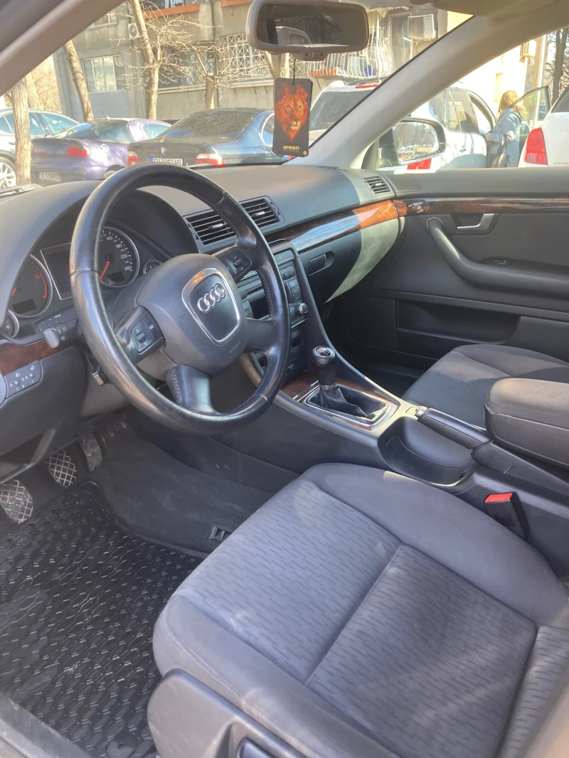 Audi A4 1.9 TDI, снимка 9 - Автомобили и джипове - 53475074