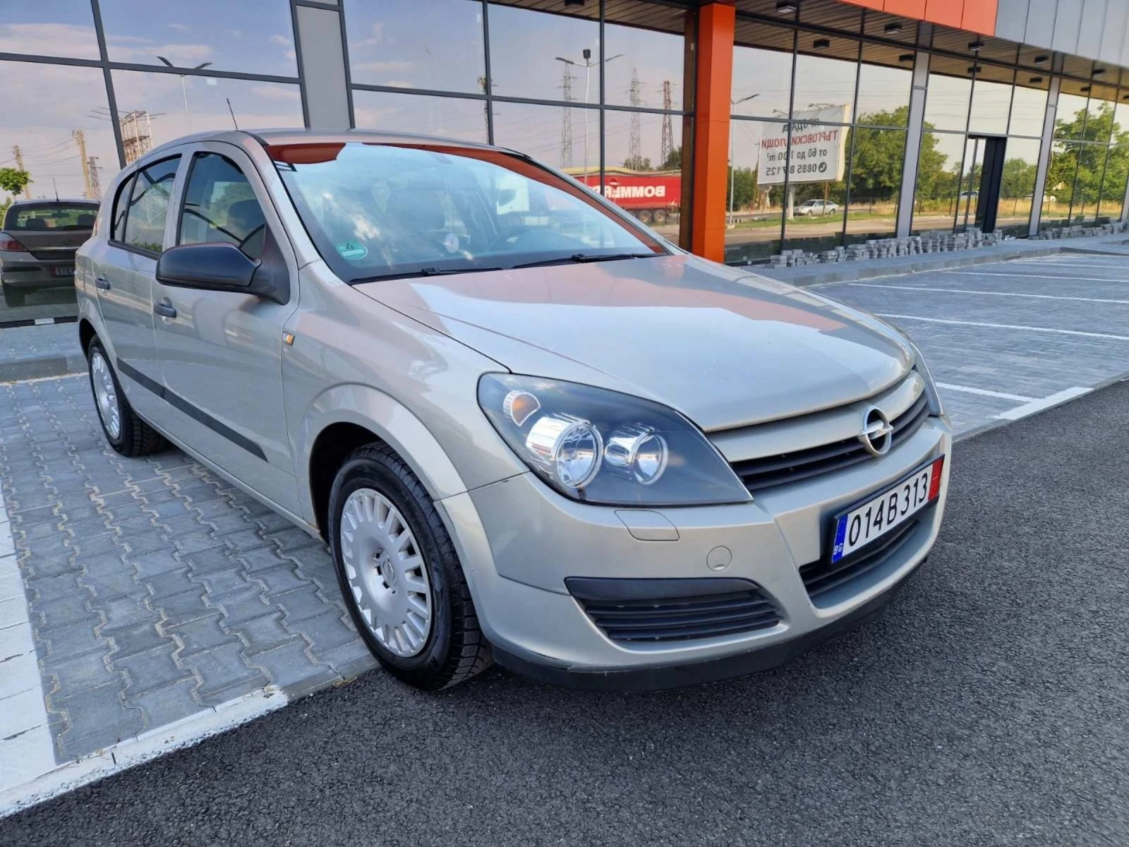 Opel Astra 1.6, снимка 1