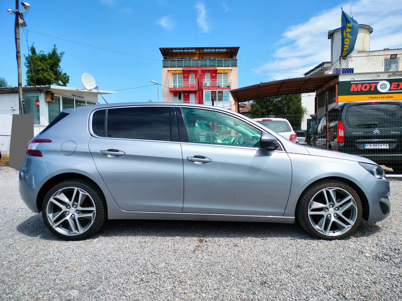 Peugeot 308 HDI, КОЖА, АВТОМАТИК - изображение 6