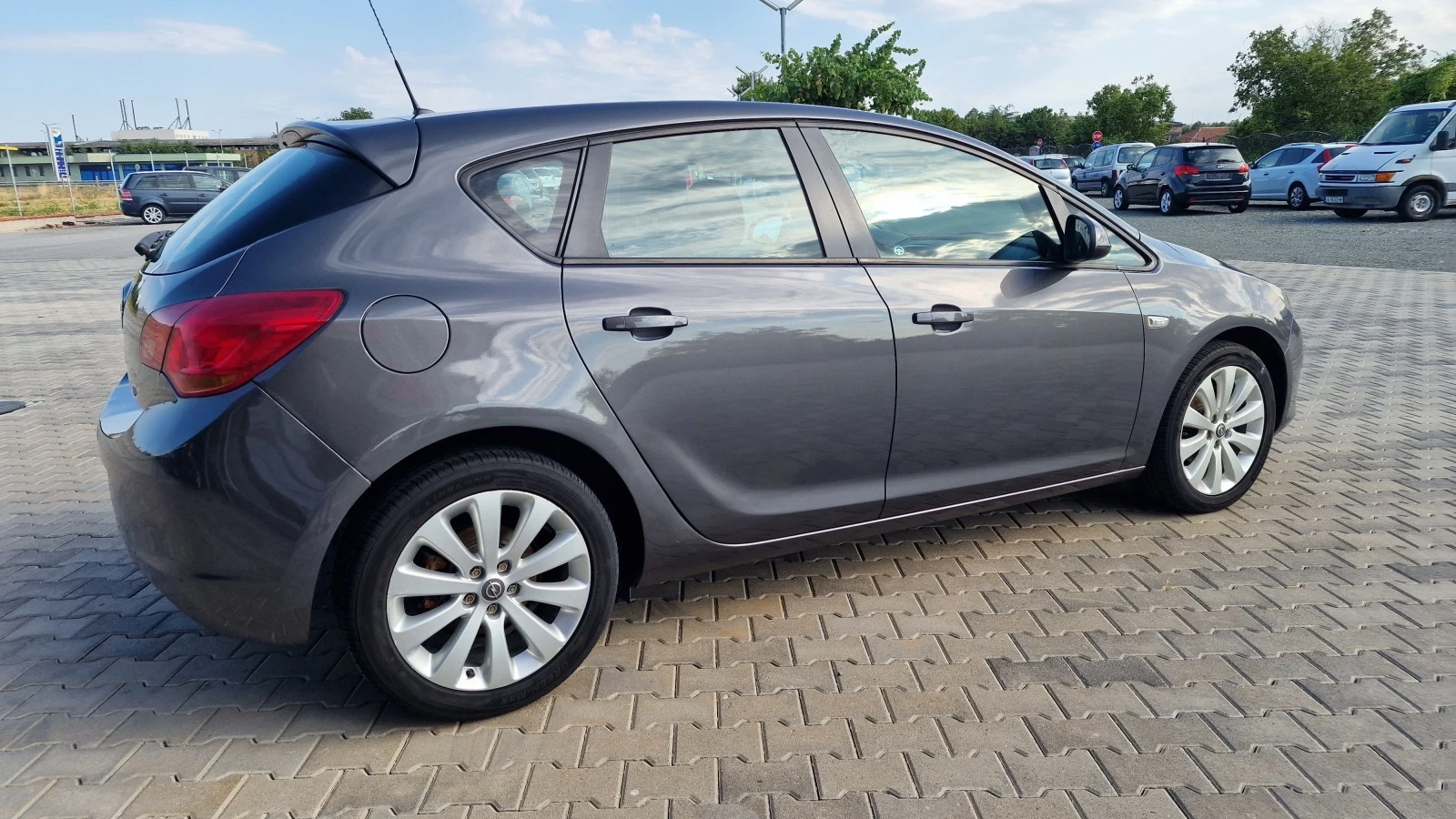 Opel Astra 1.6, i GPL - изображение 4