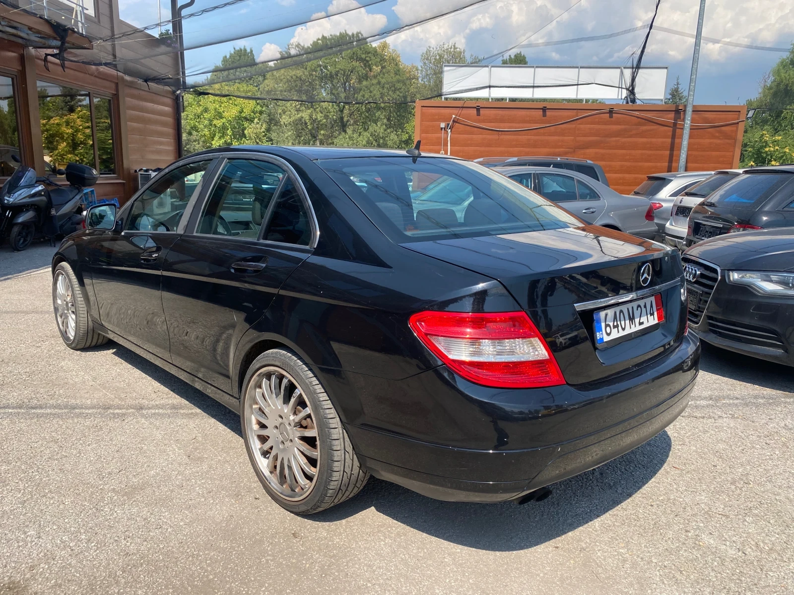 Mercedes-Benz C 180 1.8 i  - изображение 7