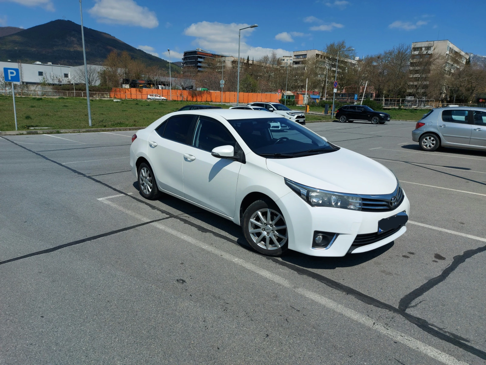 Toyota Corolla  - изображение 2