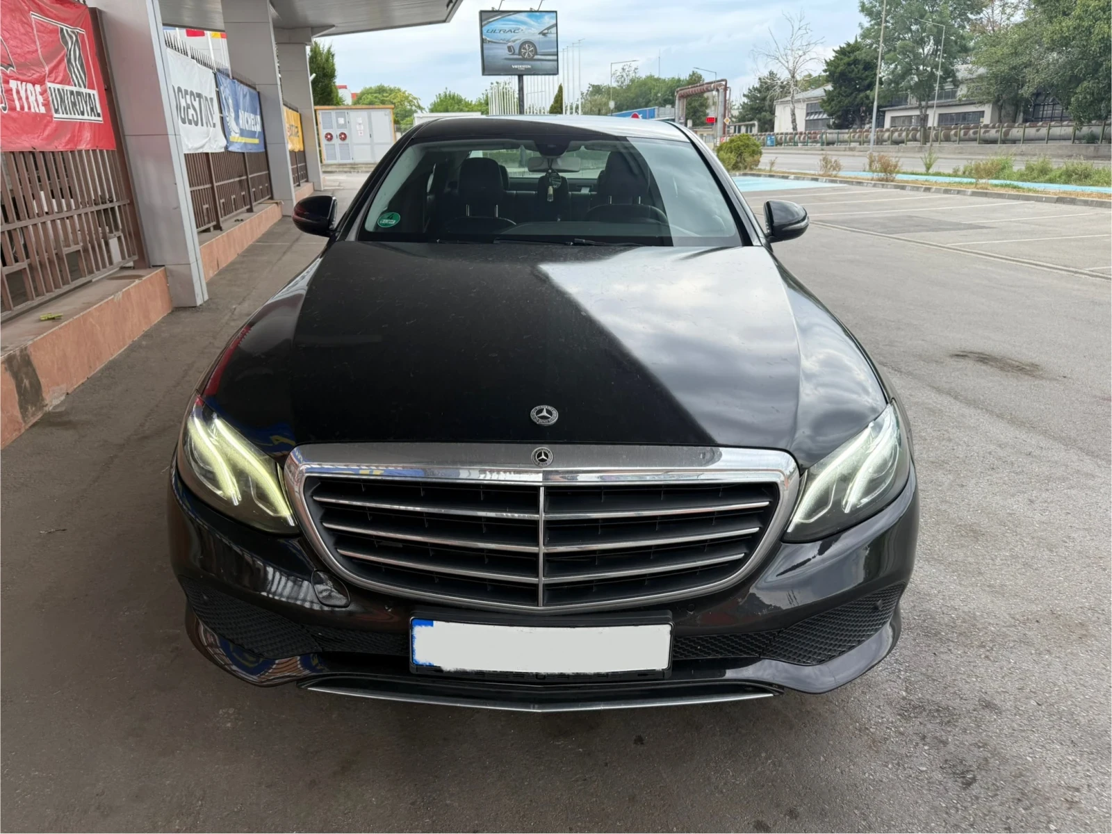 Mercedes-Benz E 220 AMG* LED* БАРТЕР* 9G*  - изображение 2