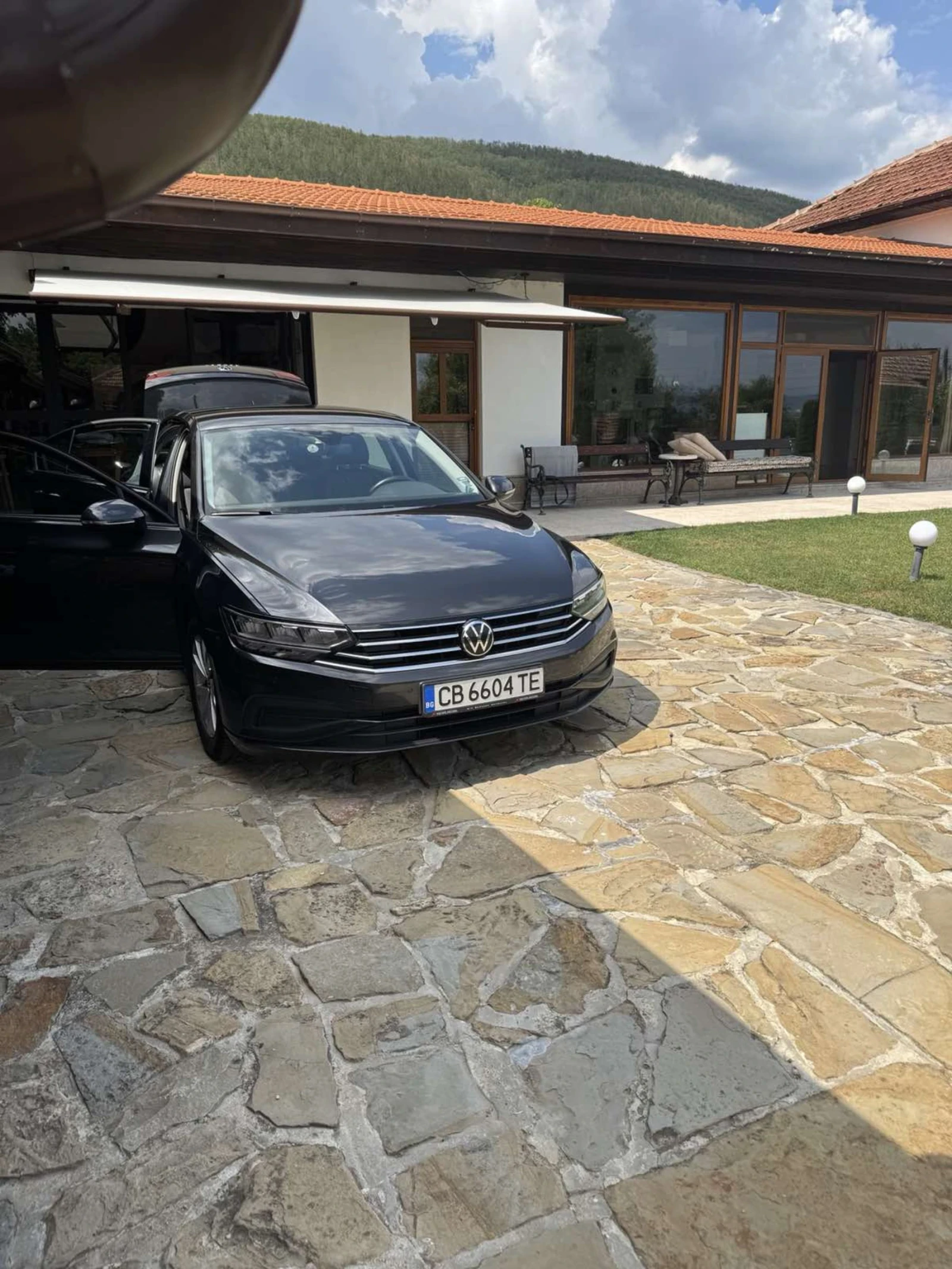 VW Passat 2.0 TDI 122  - изображение 10