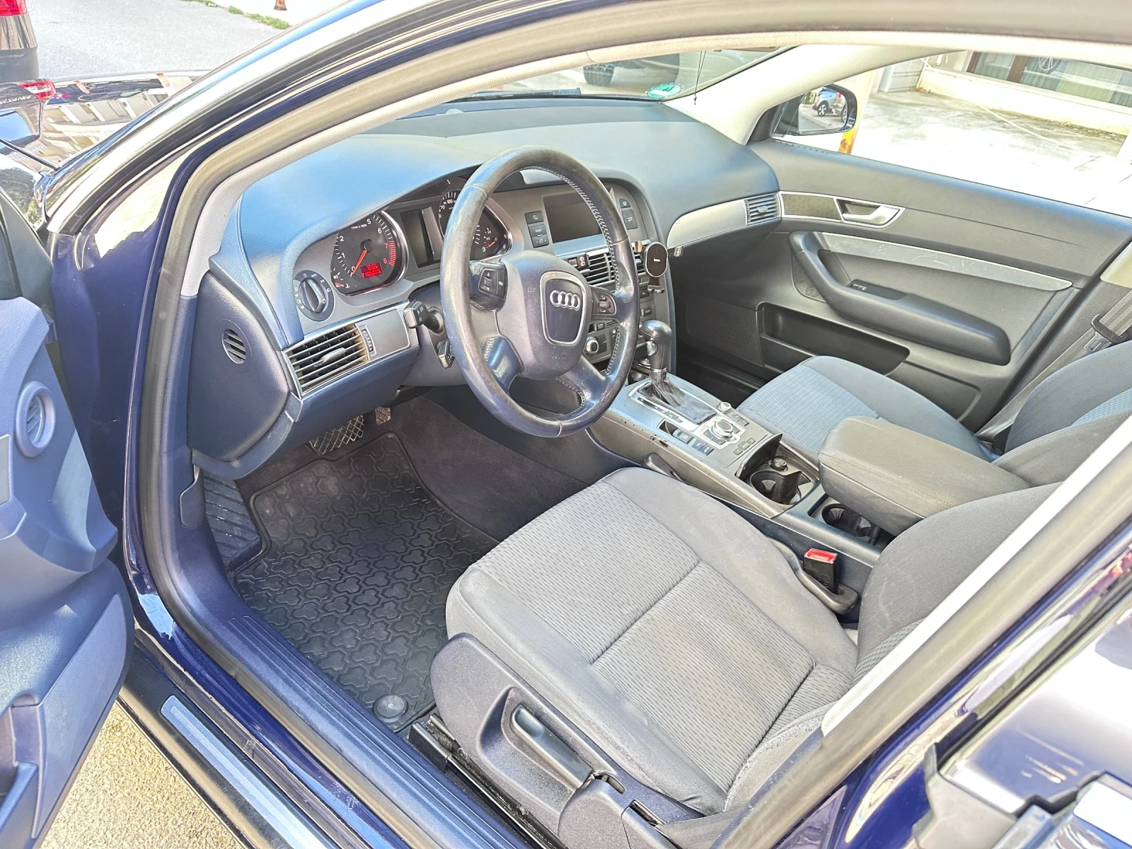 Audi A6 2.4 177 кс АГУ - изображение 7