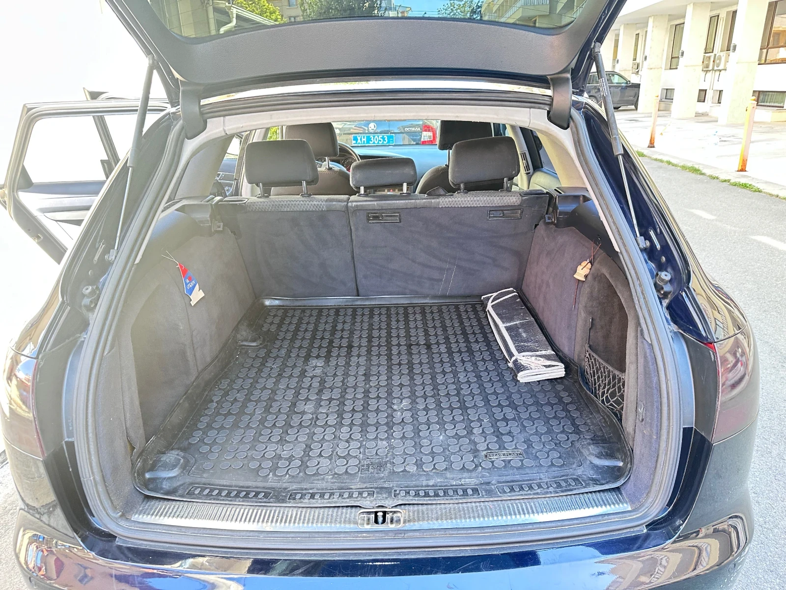 Audi A6 2.4 177 кс АГУ - изображение 9