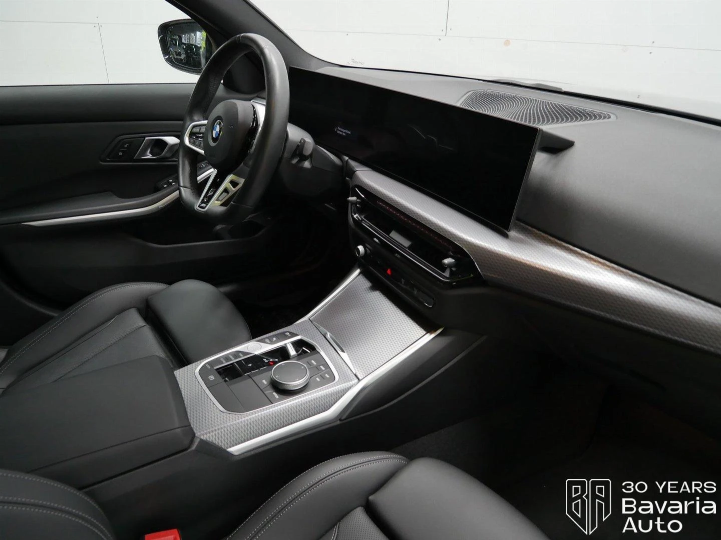 BMW 318 i M Sport Paket Steptronic - изображение 7