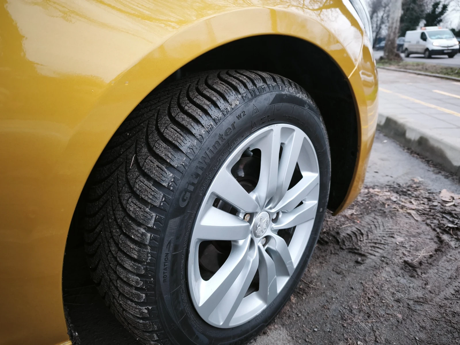 Peugeot 308 1.6d 120 к.с - изображение 3