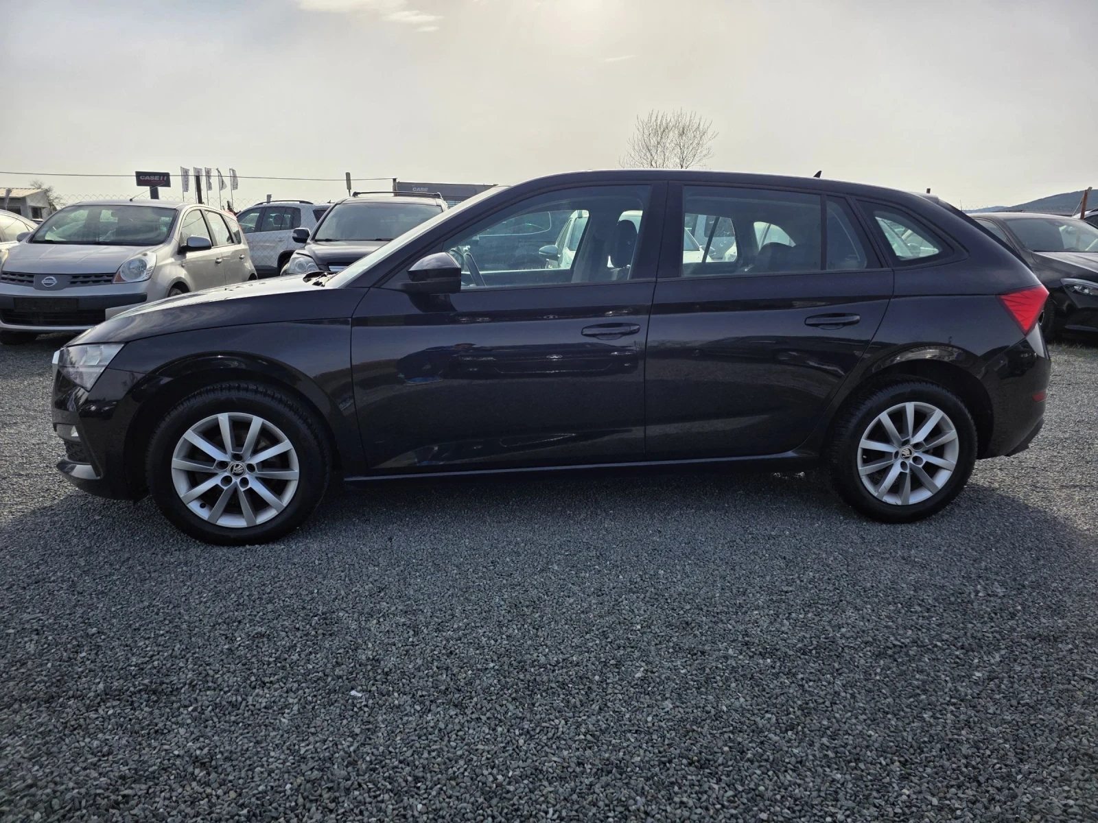 Skoda Scala Автоматик нави дигитален км, снимка 8 - Автомобили и джипове - 53801528