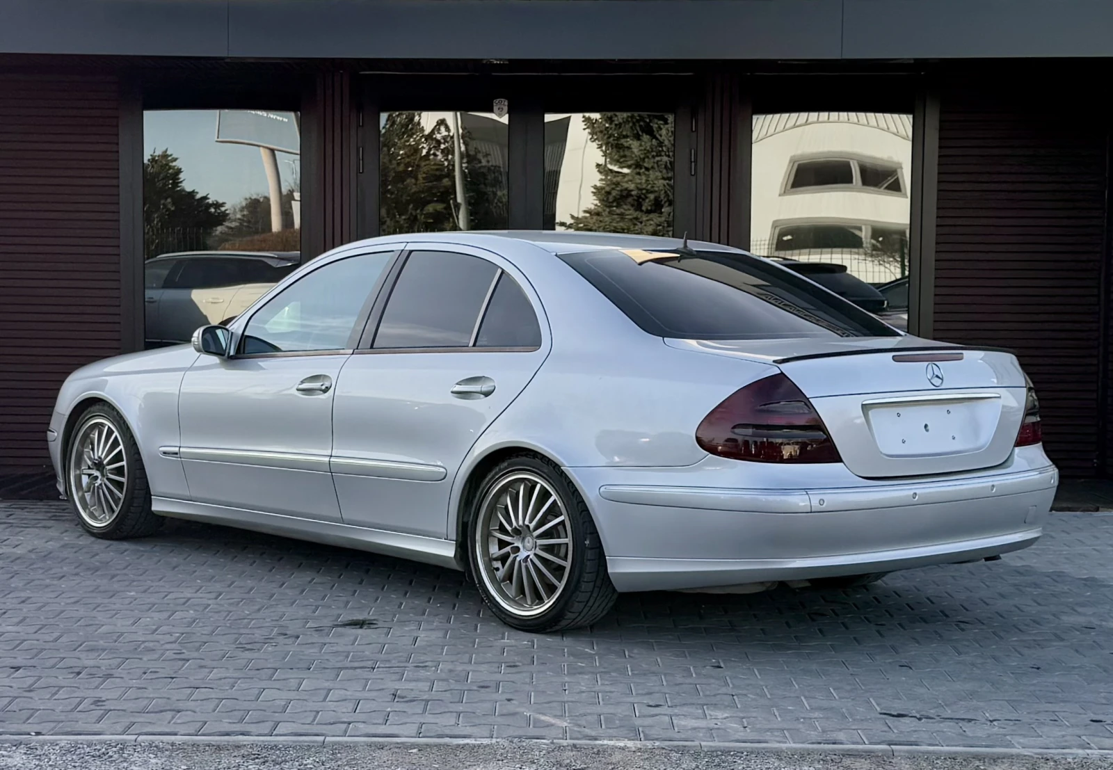 Mercedes-Benz E 270 - CDI - Avantgarde - Xenon -  - изображение 4