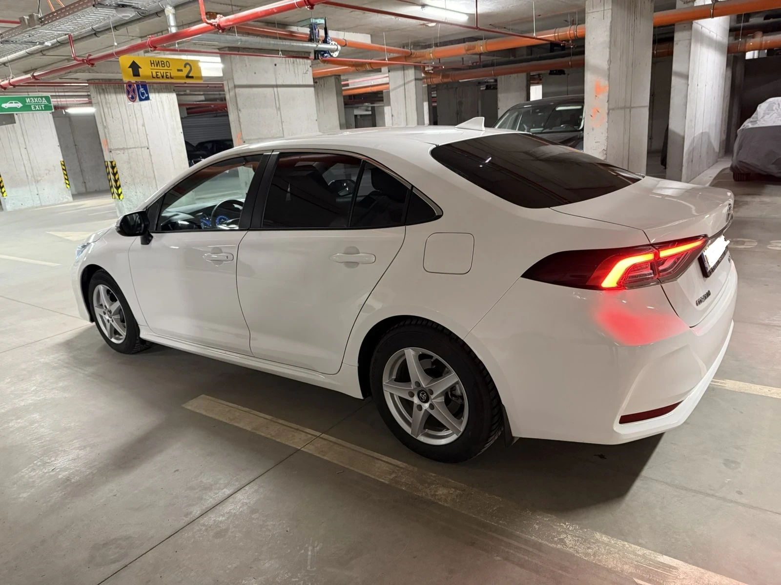 Toyota Corolla, снимка 8 - Автомобили и джипове - 53803096