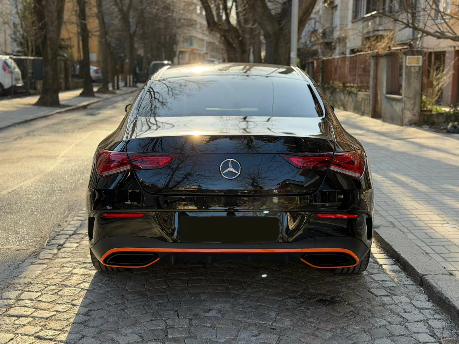Mercedes-Benz CLA 200 AMG Line Edition 1, снимка 5 - Автомобили и джипове - 53861960