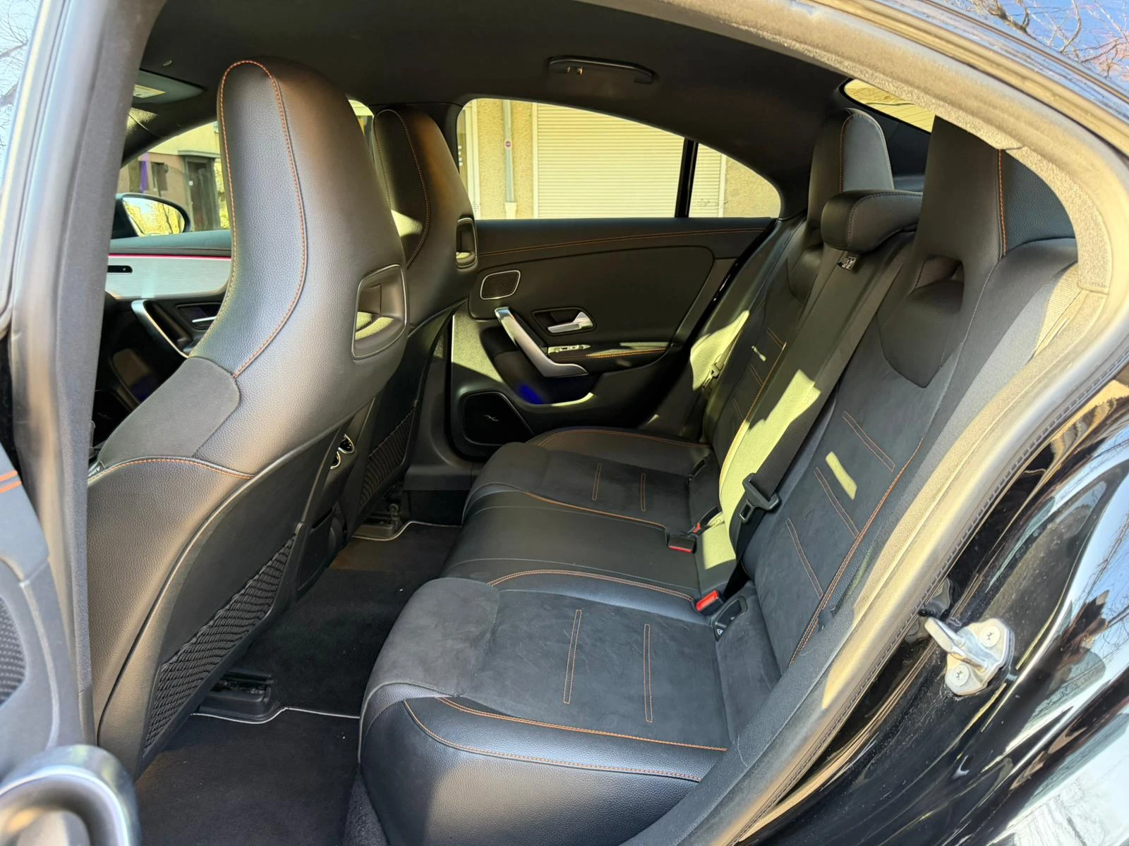 Mercedes-Benz CLA 200 AMG Line Edition 1, снимка 14 - Автомобили и джипове - 53861960