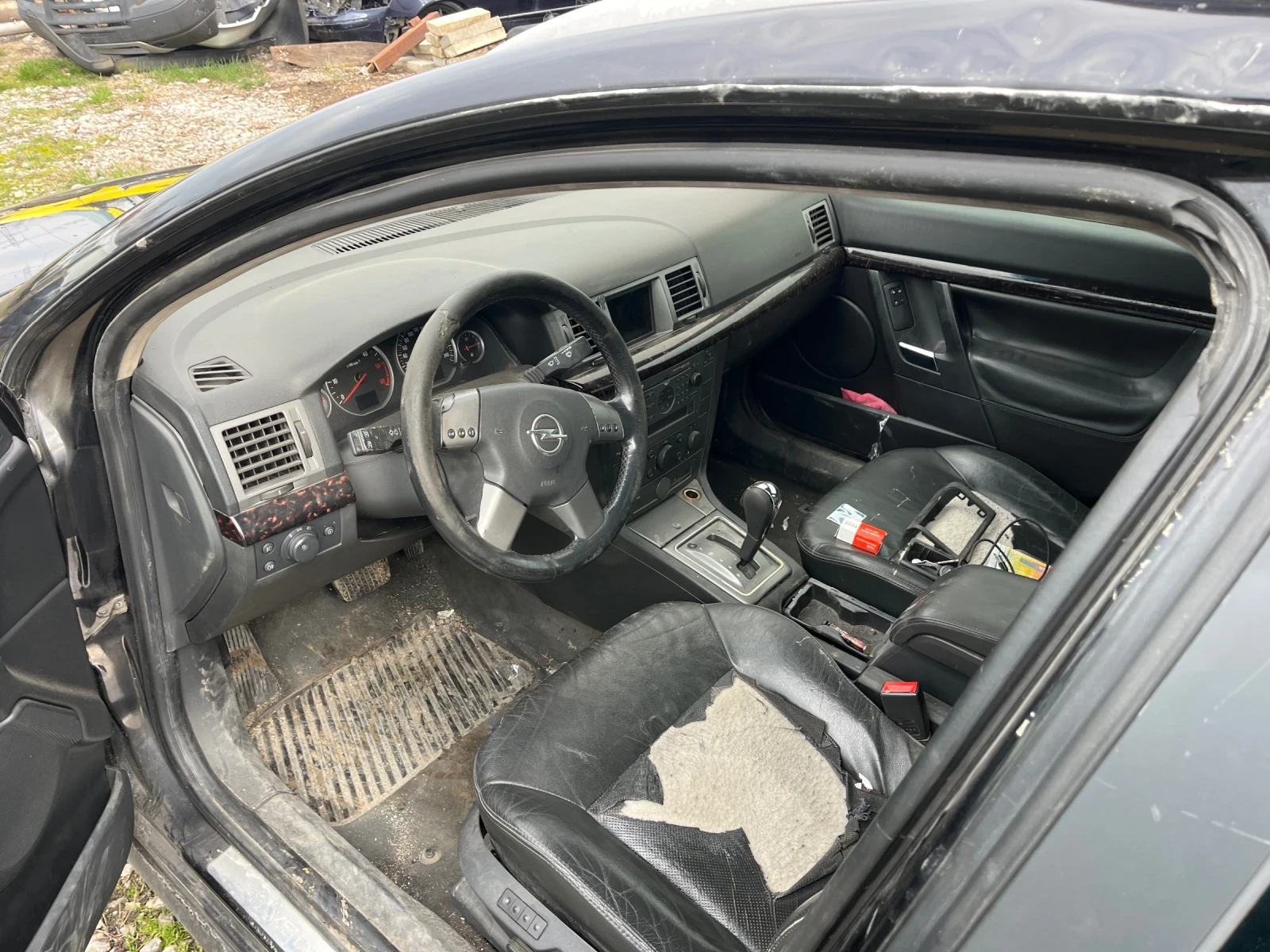 Opel Vectra 3.0, снимка 3 - Автомобили и джипове - 54042845