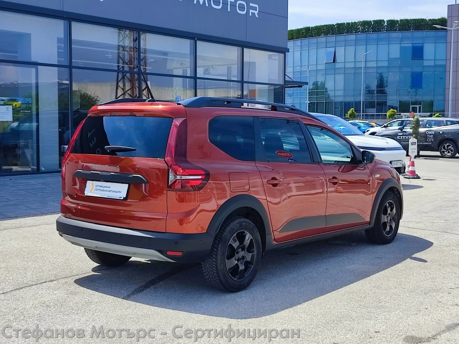 Dacia Jogger 1.0 TCe GPL Extreme, снимка 6 - Автомобили и джипове - 54508746