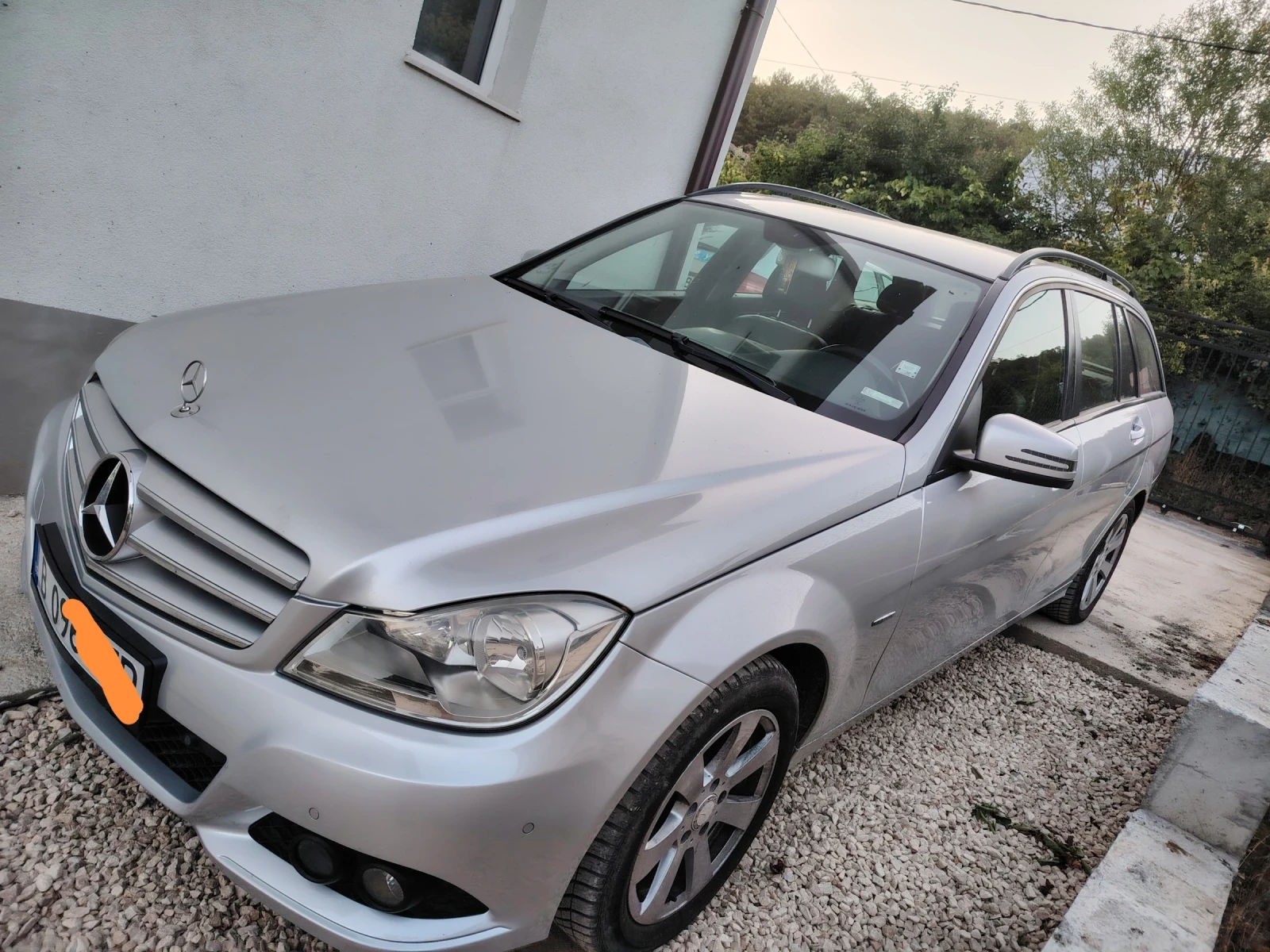Mercedes-Benz C 220, снимка 4 - Автомобили и джипове - 54248163