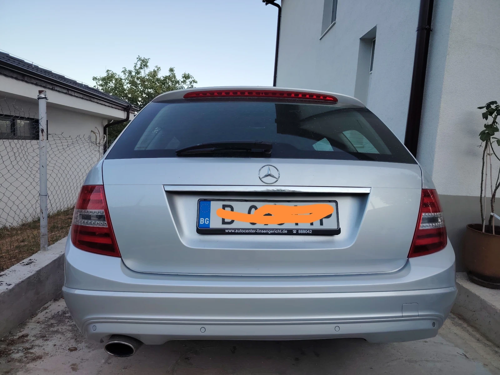 Mercedes-Benz C 220, снимка 3 - Автомобили и джипове - 54248163