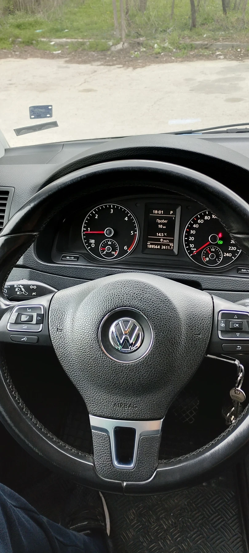 VW Multivan Т5, снимка 14 - Автомобили и джипове - 54894614