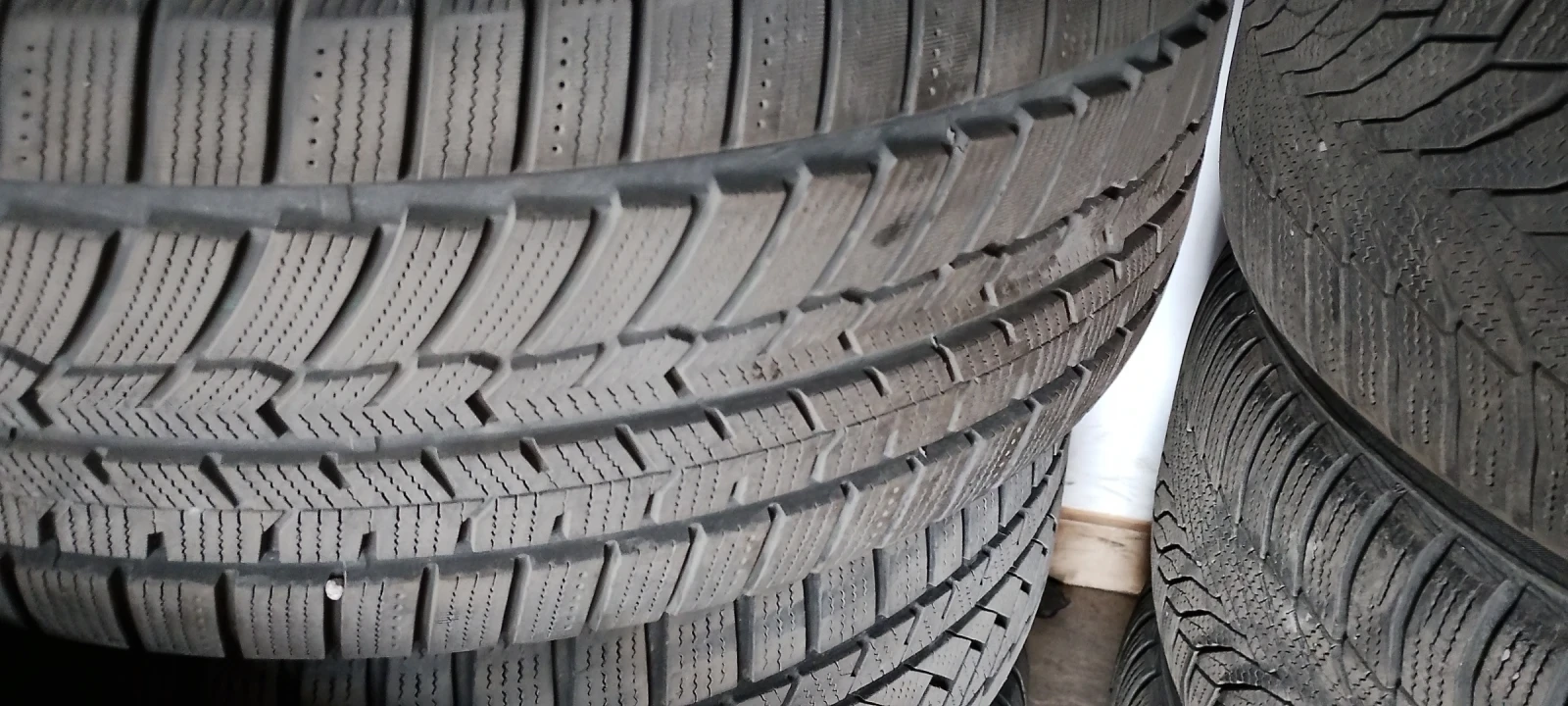 VW Multivan Т5, снимка 6 - Автомобили и джипове - 54894614