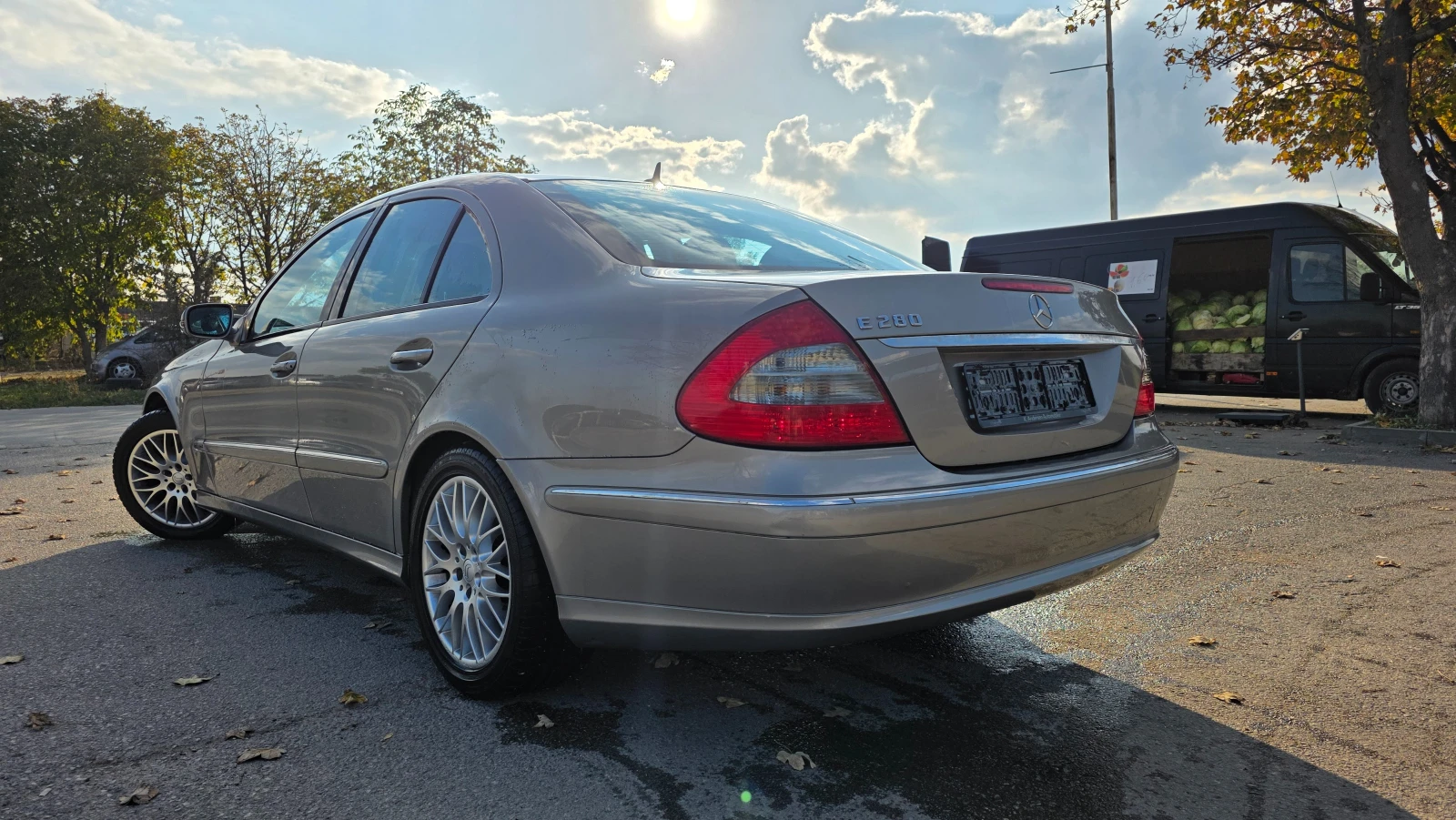 Mercedes-Benz E 280 УНИКАТ/FACE LIFT, снимка 4 - Автомобили и джипове - 54511977