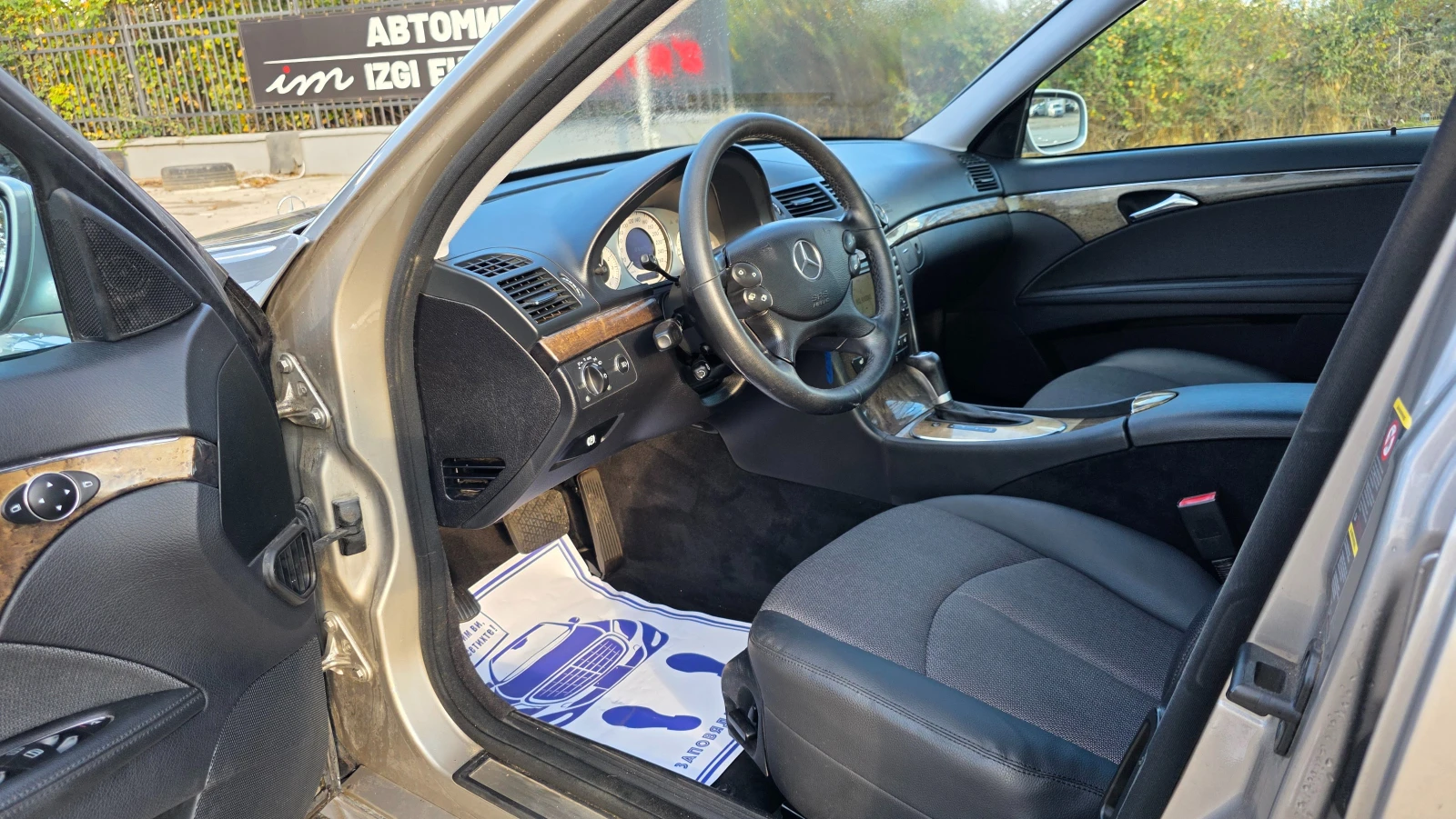 Mercedes-Benz E 280 УНИКАТ/FACE LIFT, снимка 13 - Автомобили и джипове - 54511977