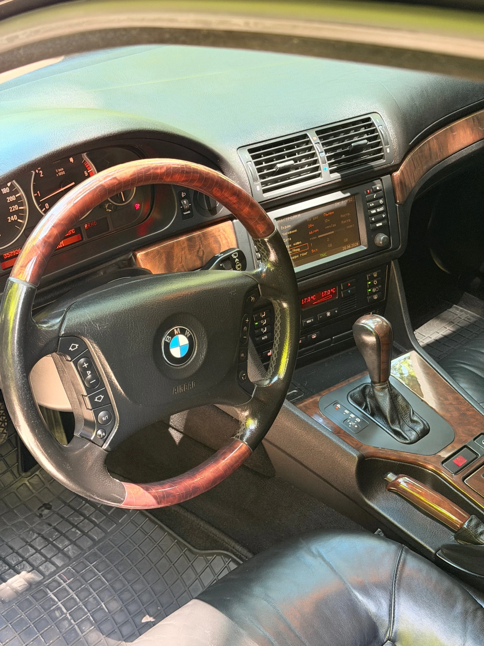BMW 530 3.0 M57, снимка 11 - Автомобили и джипове - 54978769