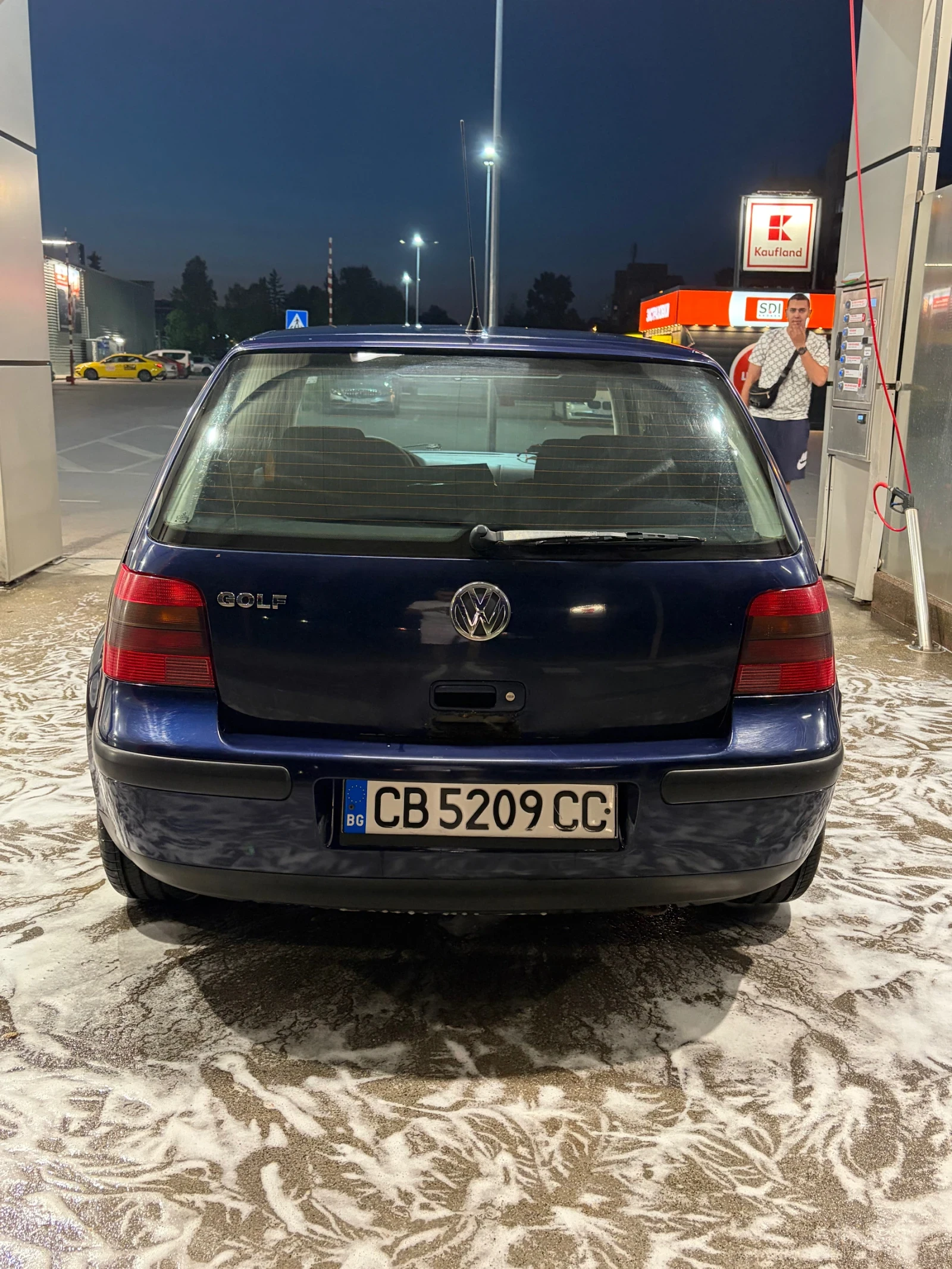 VW Golf, снимка 2 - Автомобили и джипове - 55195240