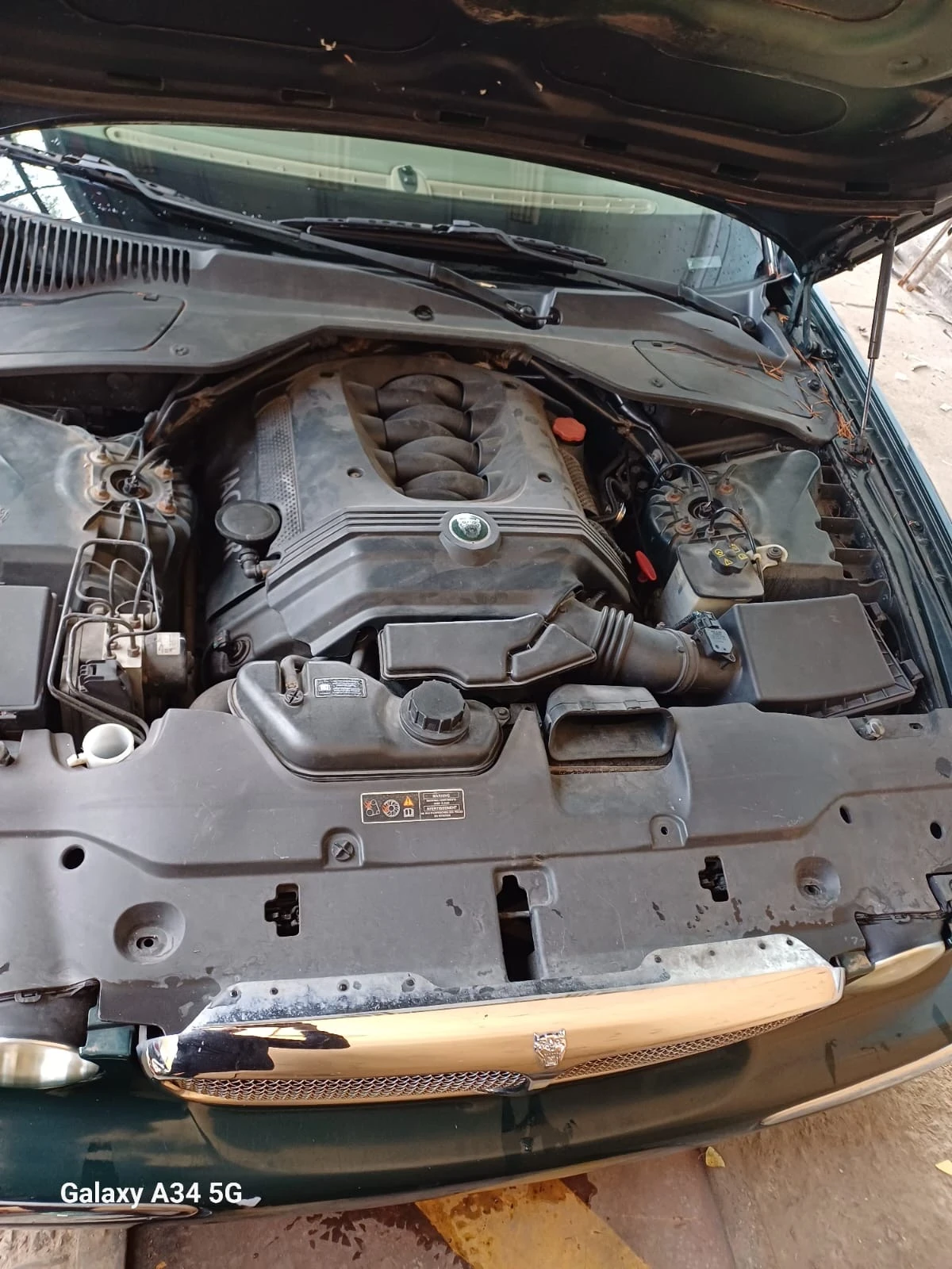 Jaguar Xj 3.5 V8, снимка 3 - Автомобили и джипове - 55406684