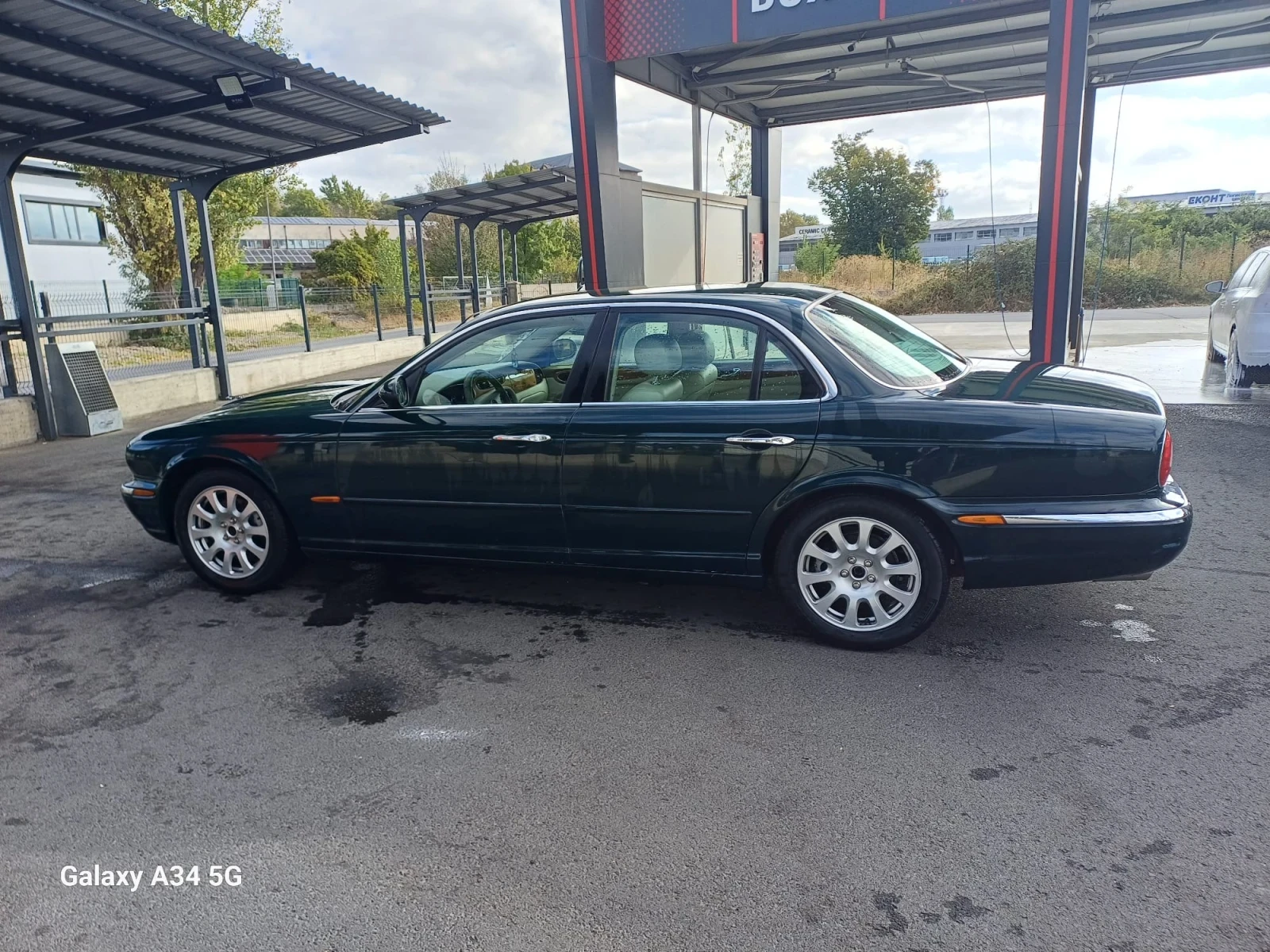 Jaguar Xj 3.5 V8, снимка 7 - Автомобили и джипове - 55406684