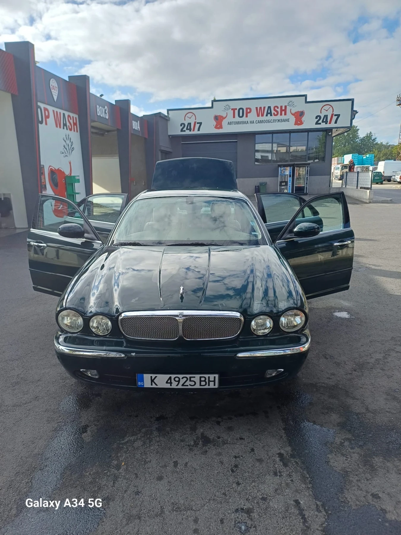 Jaguar Xj 3.5 V8, снимка 17 - Автомобили и джипове - 55406684