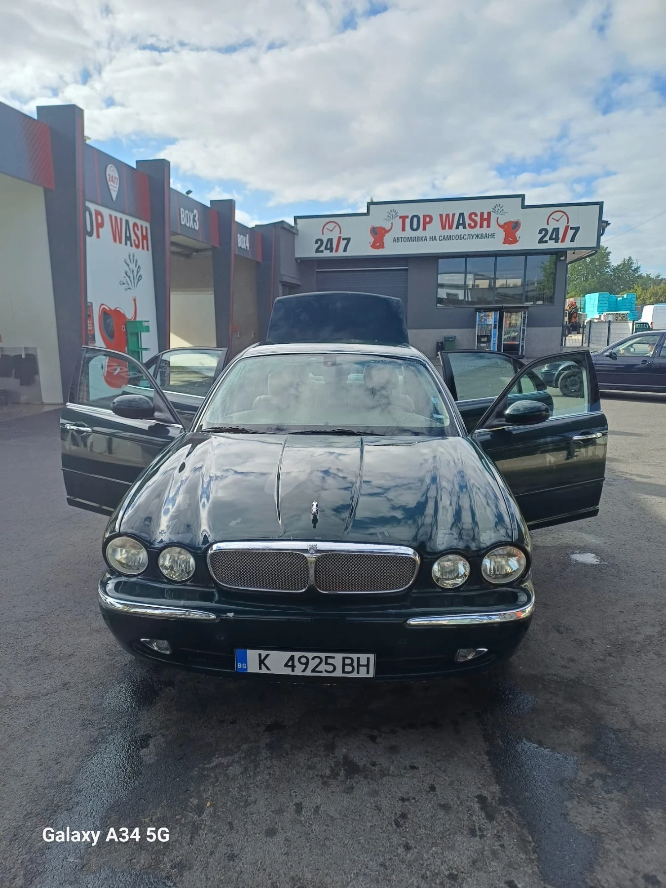 Jaguar Xj 3.5 V8, снимка 14 - Автомобили и джипове - 55406684