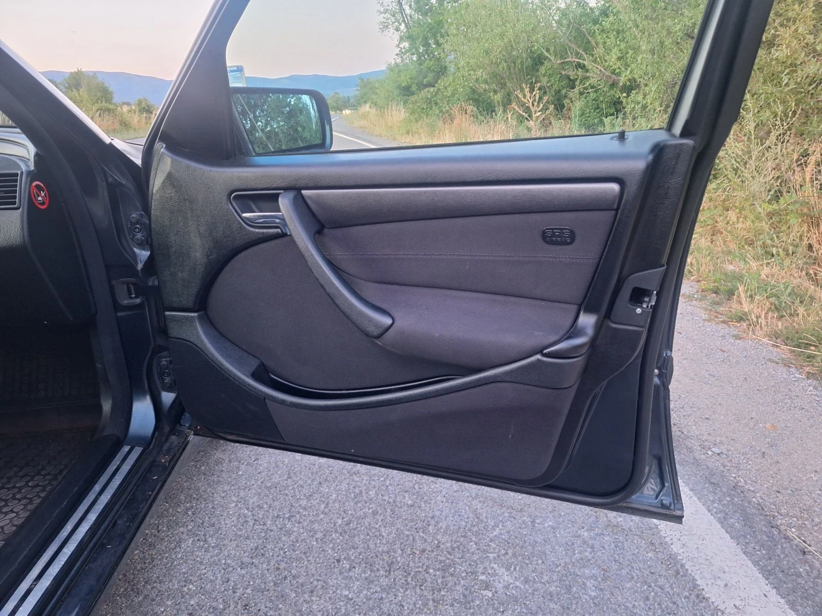 Mercedes-Benz C 200, снимка 10 - Автомобили и джипове - 55794085