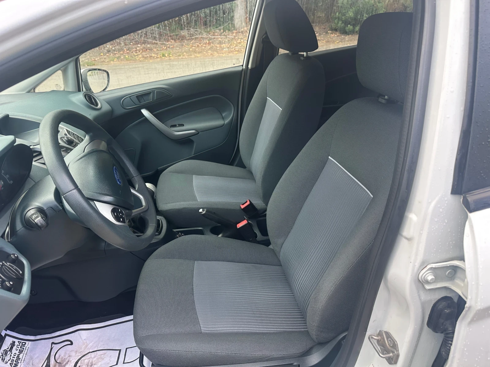 Ford Fiesta 1.25, снимка 9 - Автомобили и джипове - 56064167