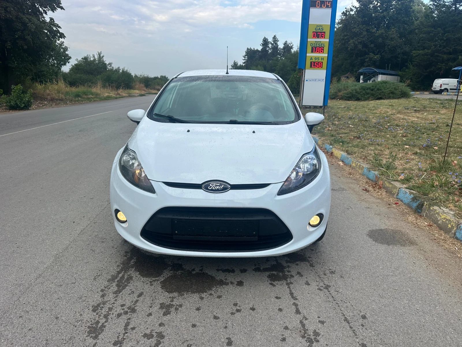 Ford Fiesta 1.25, снимка 8 - Автомобили и джипове - 56064167