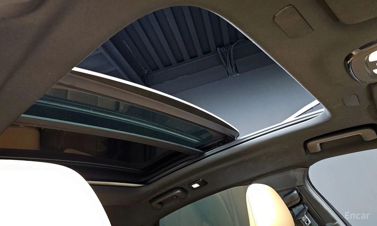 Volvo S90 B6* AWD* ULTIMATE* BRIGHT* ОБДУХВАНЕ* ДИСТРОНИК* Х, снимка 13 - Автомобили и джипове - 56151976
