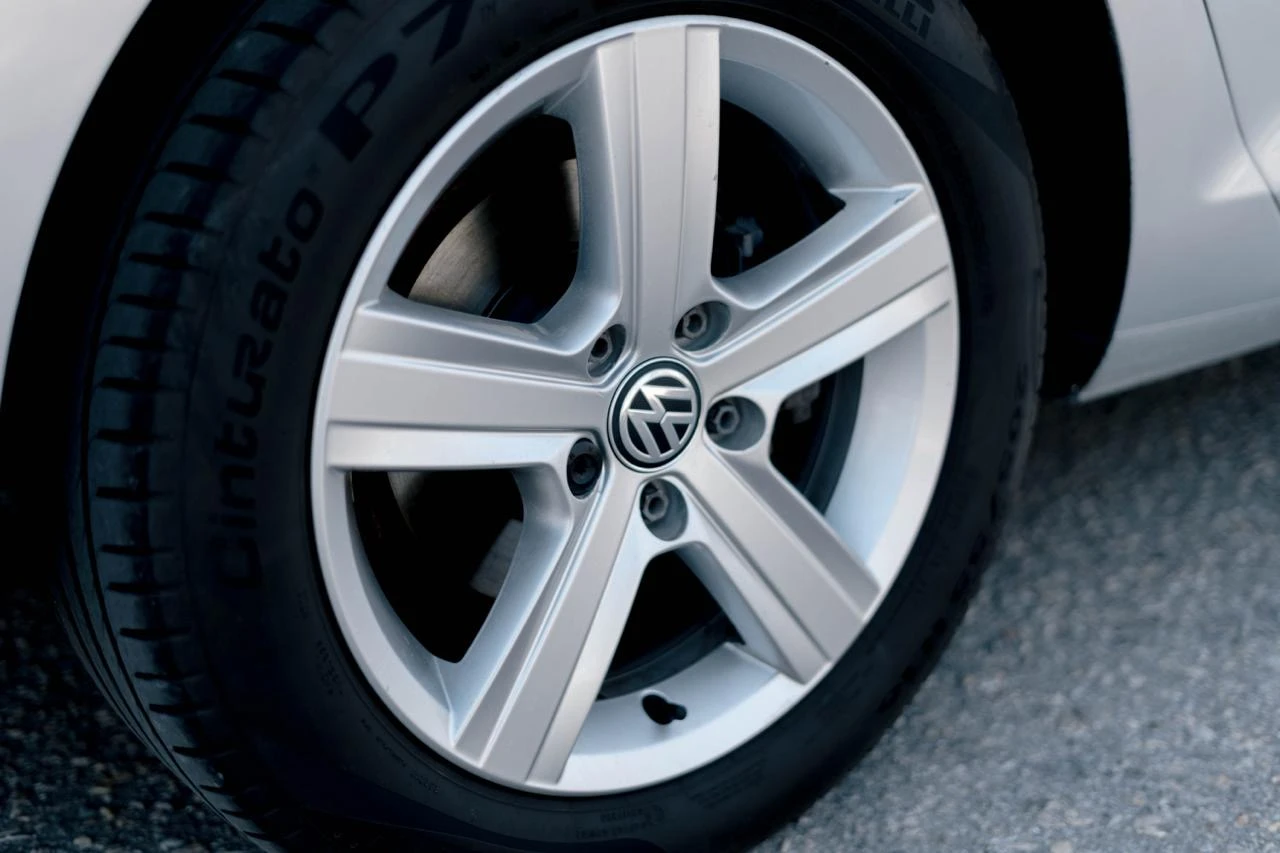 VW Golf Variant 2.0 TDI DSG, снимка 10 - Автомобили и джипове - 56249665