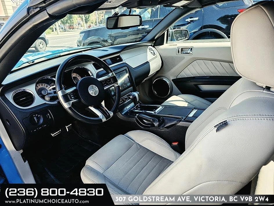 Ford Mustang V6 Premium Convertible * АвтоКредит * (ЦЕНА ДО БГ), снимка 7 - Автомобили и джипове - 56252041