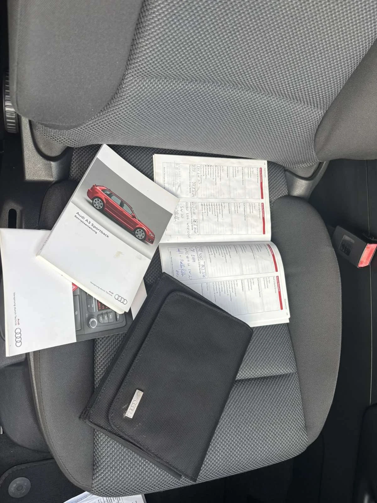Audi A3 1.6TDI, снимка 11 - Автомобили и джипове - 56397810