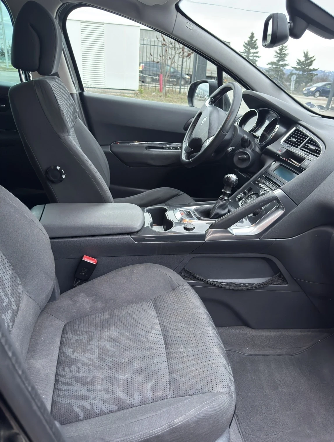 Peugeot 3008 1.6, снимка 6 - Автомобили и джипове - 56426328
