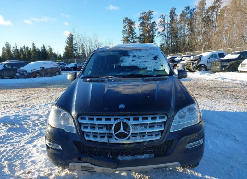 Mercedes-Benz ML 350 3.0CDI* 7G* LED* INTELIGENT* ДИЗЕЛ* SPORT, снимка 2 - Автомобили и джипове - 49271172