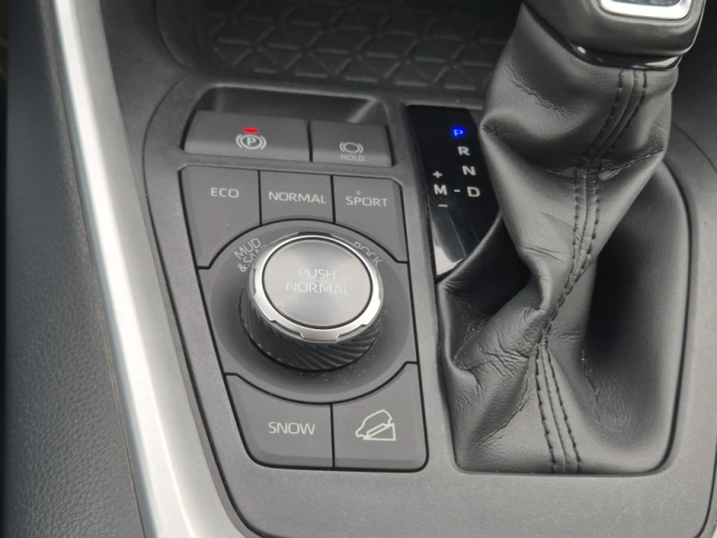 Toyota Rav4, снимка 14 - Автомобили и джипове - 52856729