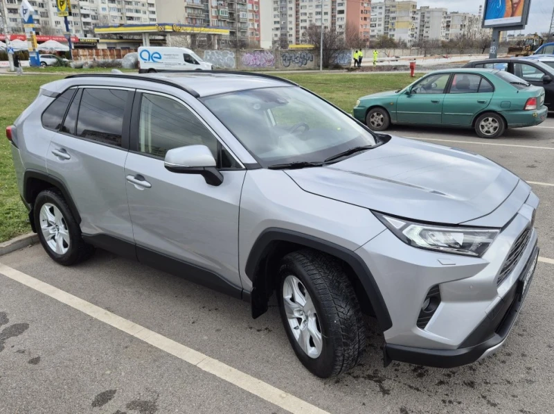 Toyota Rav4, снимка 2 - Автомобили и джипове - 52856729