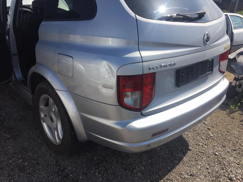 SsangYong Kyron 2.0CRDi, снимка 11 - Автомобили и джипове - 29354978