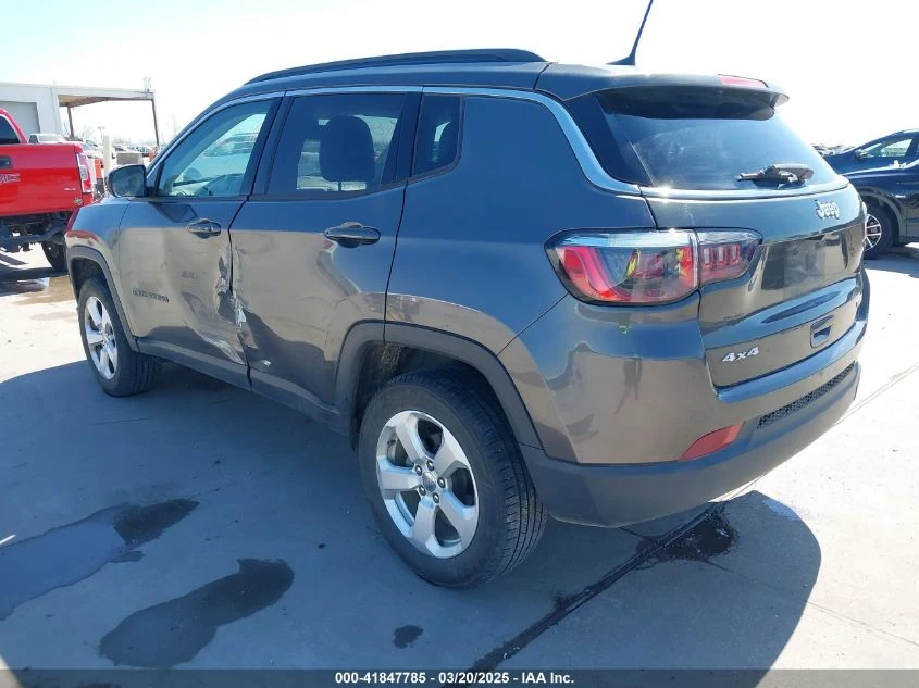 Jeep Compass * LATITUDE 4X4* ФИКС.ЦЕНА* ЛИЗИНГ*  - изображение 3